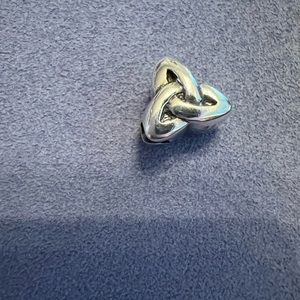 TRIQUETRA CELTIC CHARM